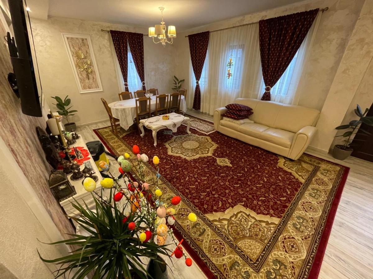 Casa Cu Pitici Vama (Suceava) Exterior foto